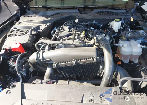 2024 Ford Mustang Ecoboost Fastback z USA, uszkodzony, nr VIN 1FA6P8TH9R5109746